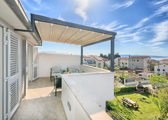 Apartment 3rd Floor Kastela